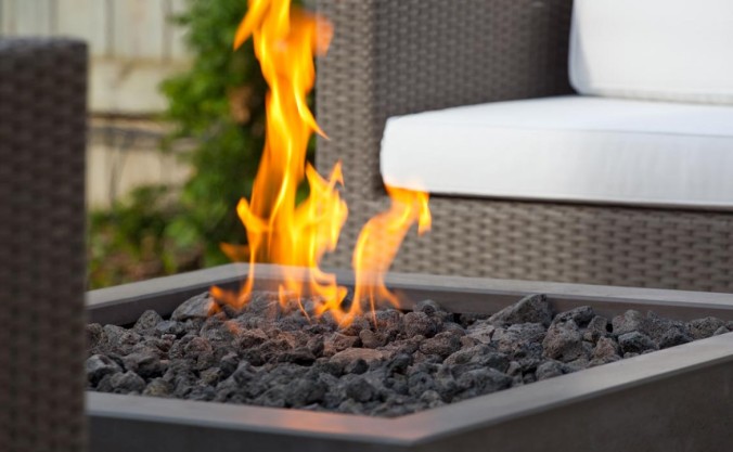 Bento-firepit-charcoal-detail1-1170x723.jpg